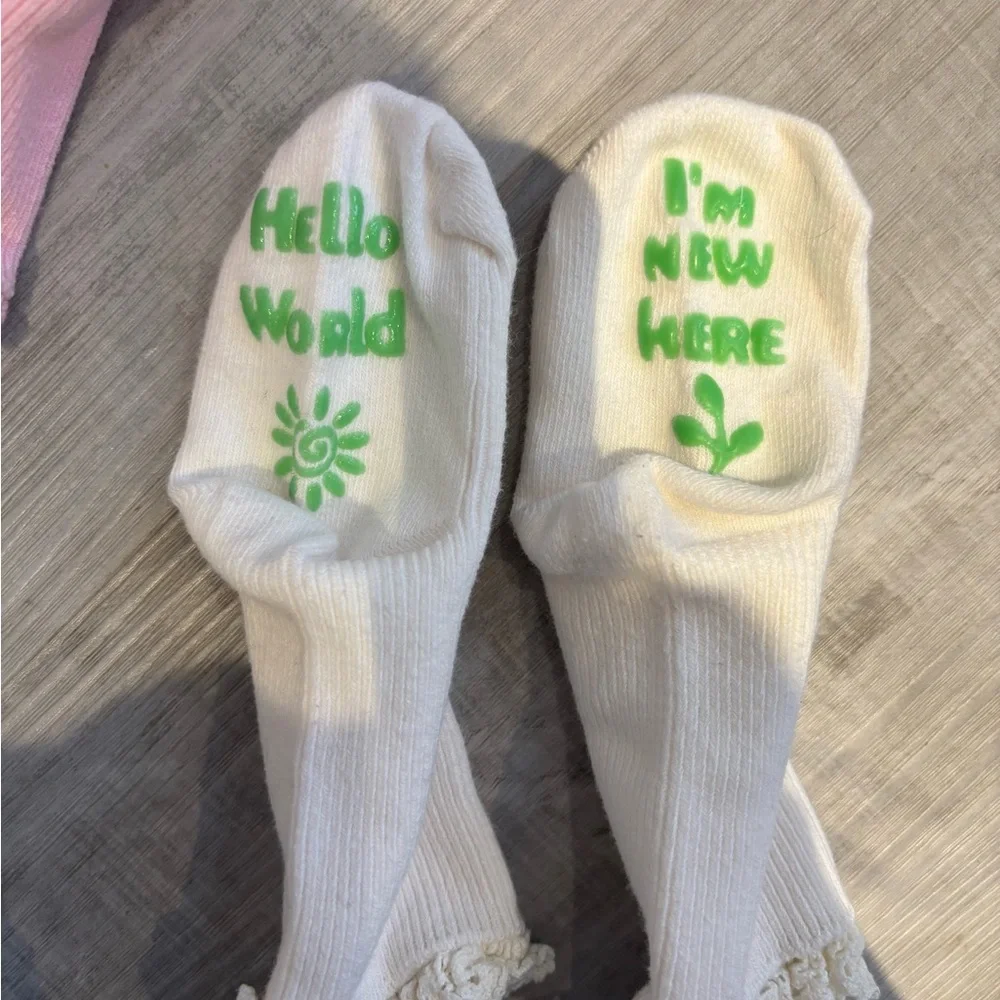 Kids Pink and Cream Baby Socks‎